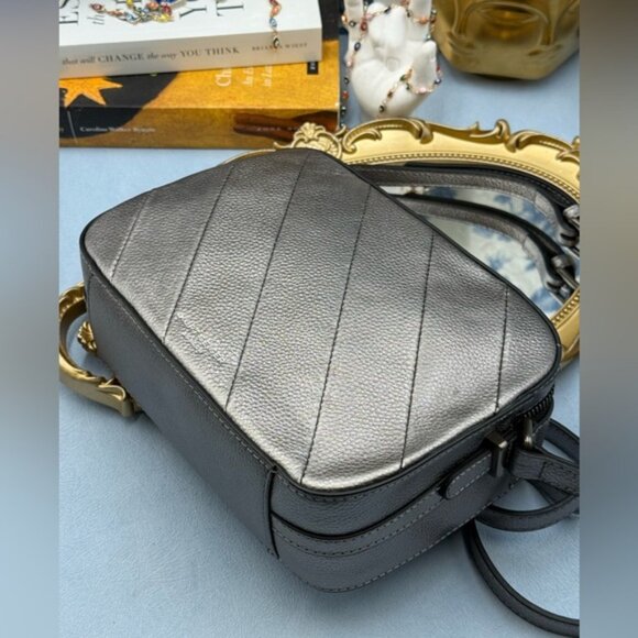 🆕 KURT GEIGER LONDON 🧿 NWOT Leather Crossbody Camera Bag, Gunmetal Silver - Picture 9 of 16